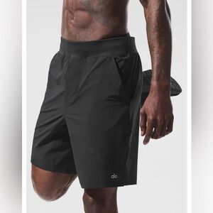 NWT ALO Yoga Men's 9” Repetition Short